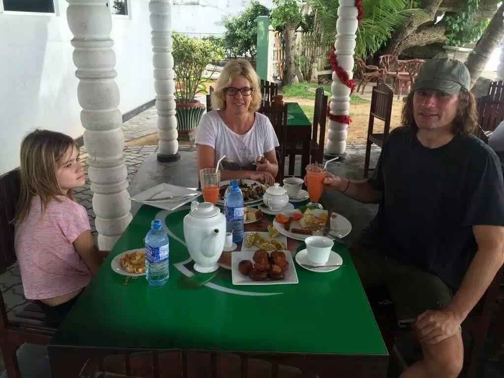Sayurima Beach Hotel Ahangama Buitenkant foto